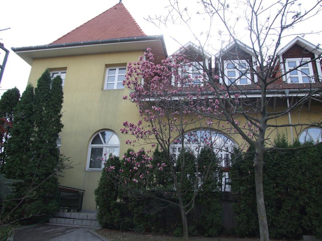 Art Guesthouse Будапеща Екстериор снимка