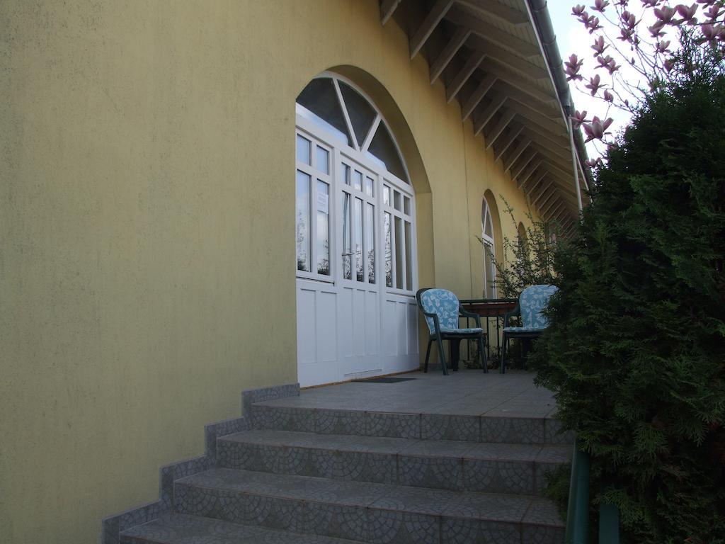 Art Guesthouse Будапеща Екстериор снимка
